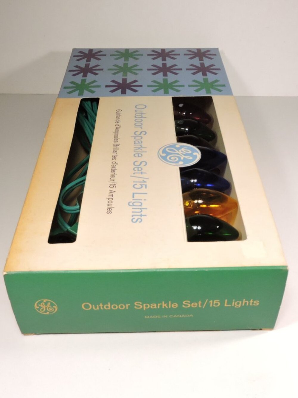 Vintage GE Outdoor Sparkle Set Christmas Lighting - 15 Lights - 1980's Canada